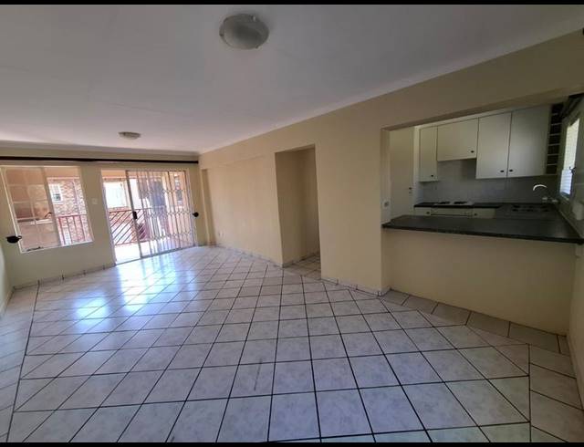2 BEDROOM PROPERTY TO RENT IN MORELETAPARK